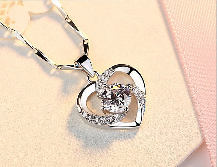 Love Heart Diamond Pendant Necklace Cupronickel White Gold